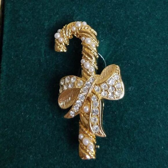 Mid Century Modern Vintage Candy Cane with Crystals and Faux Pearls Brooch Pin - Picture 3 of 5